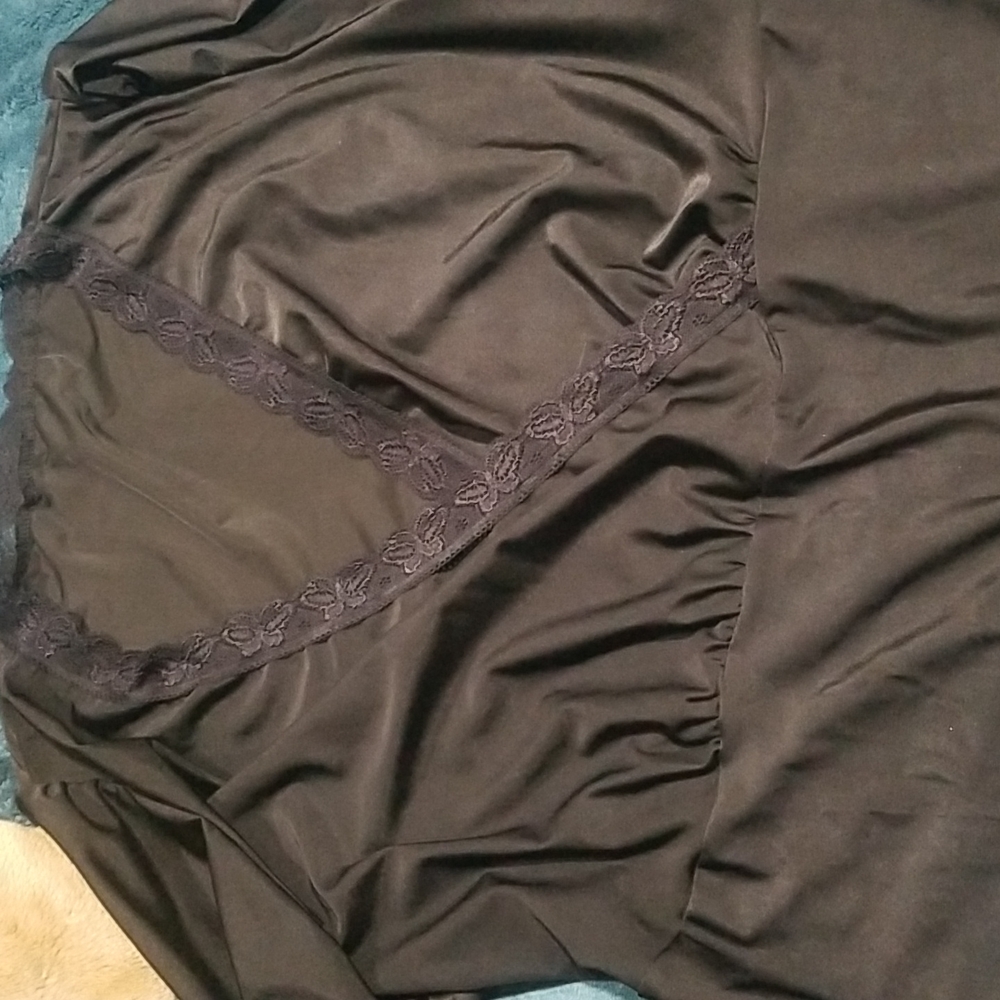 2 qt bodysuit